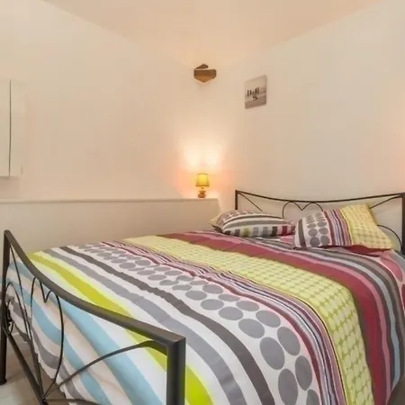 House Le Charme